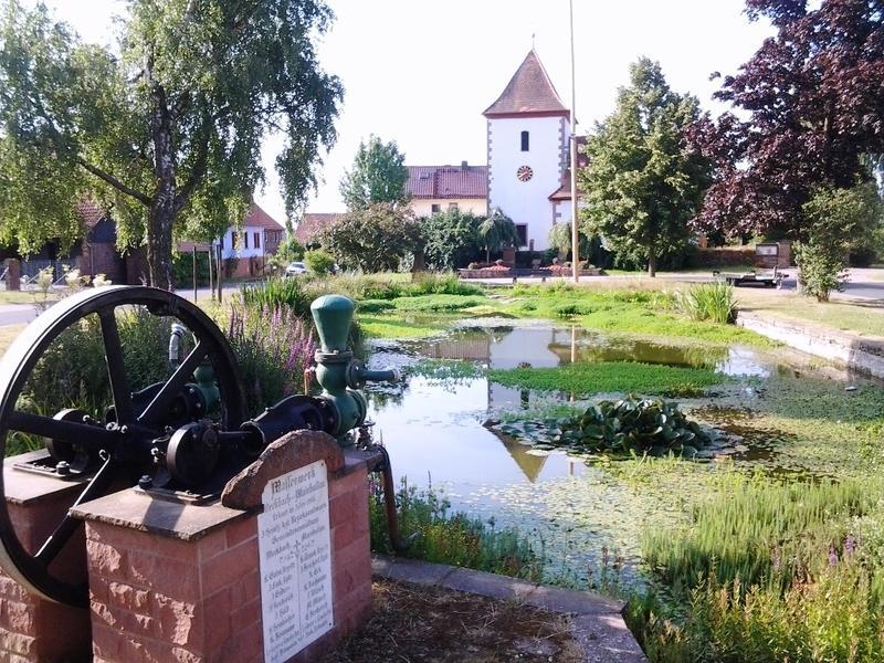 فندق ميلتينبرغفي  Gastehaus Zum Alten Schulhaus الغرفة الصورة